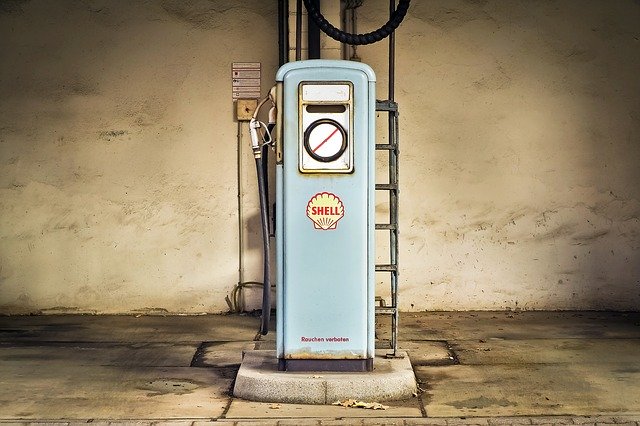 Benzínová pumpa.jpg